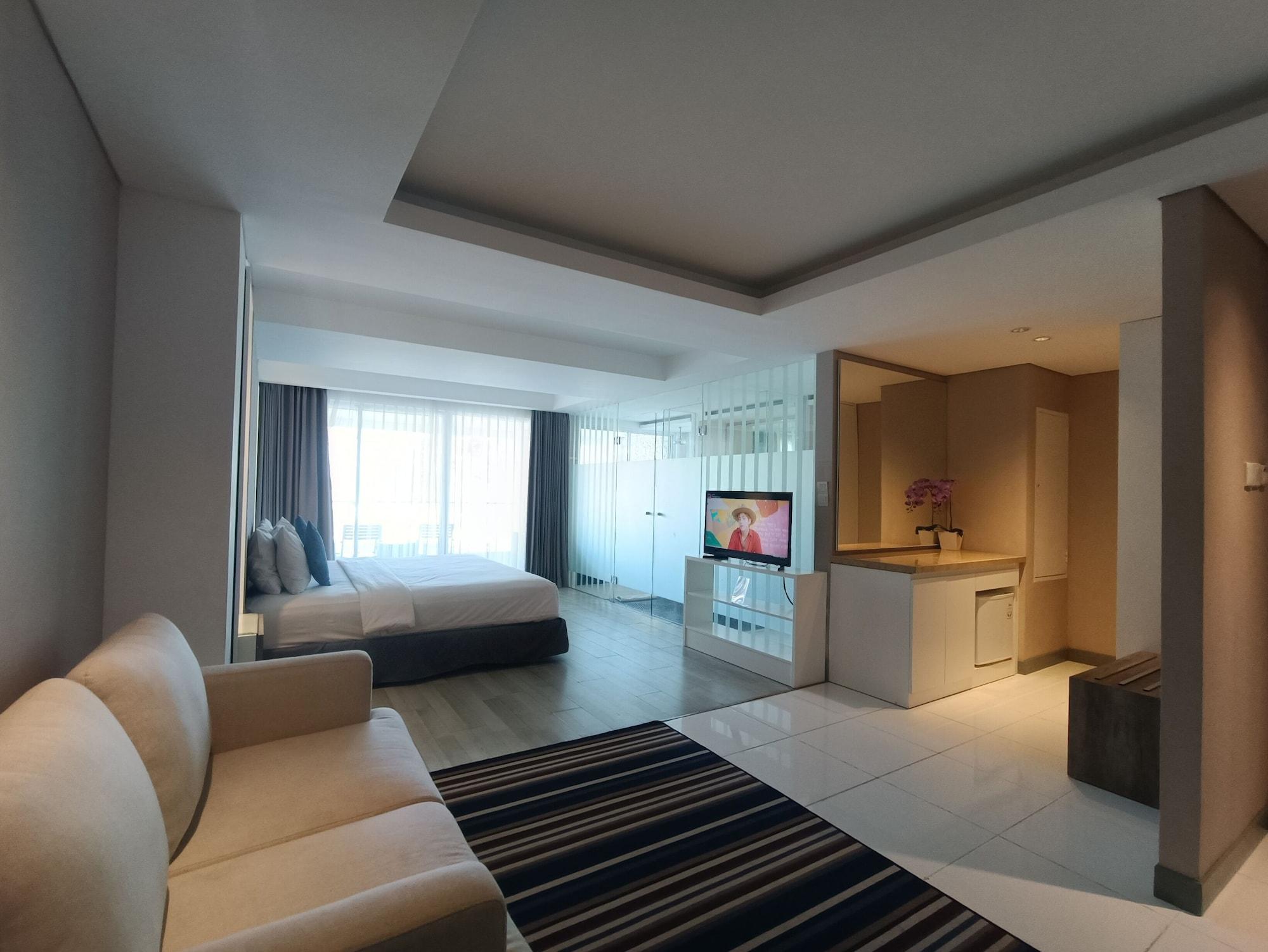 Benoa Sea Suites And Villas Nusa Dua  Buitenkant foto