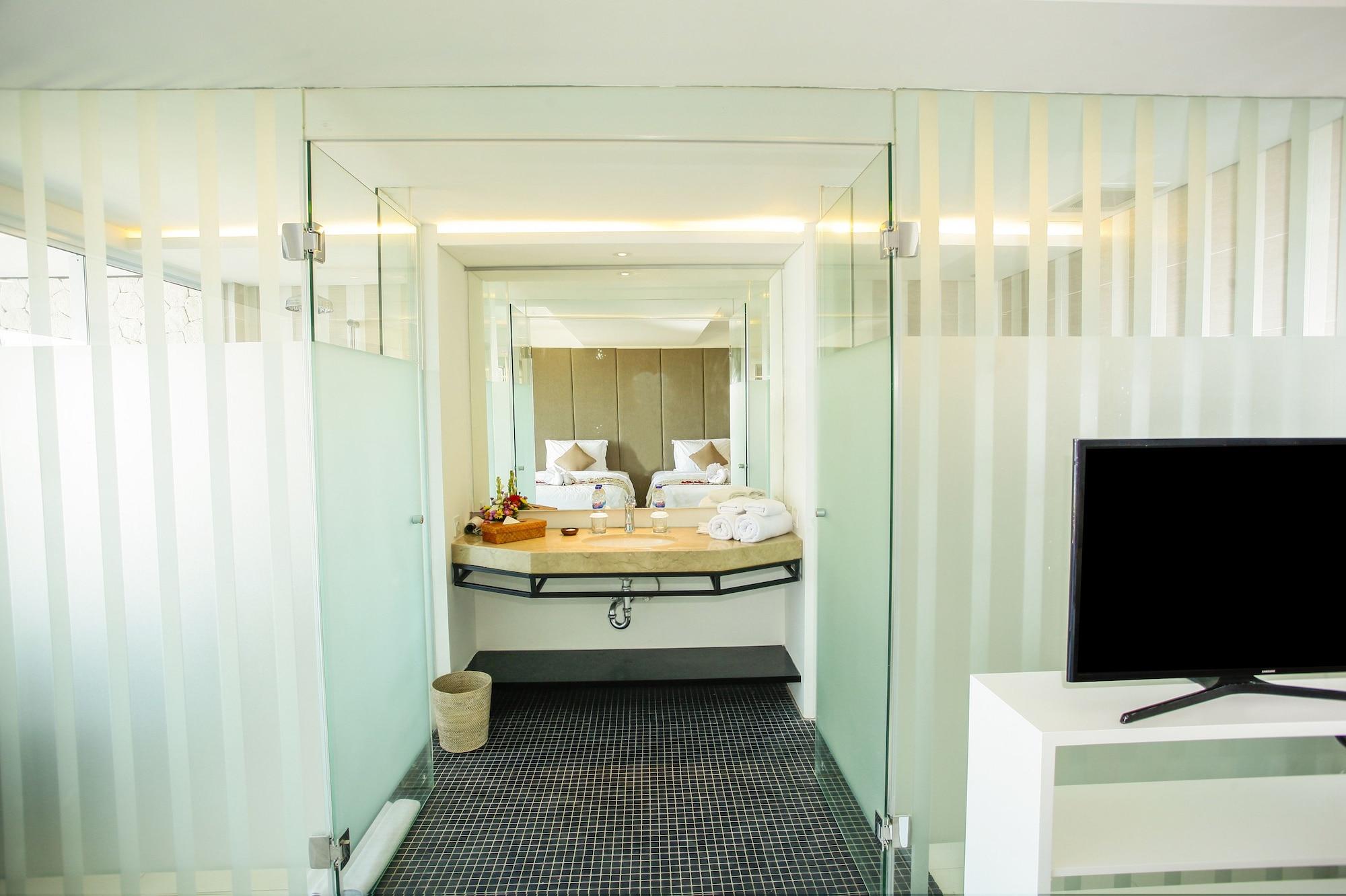 Benoa Sea Suites And Villas Nusa Dua  Buitenkant foto