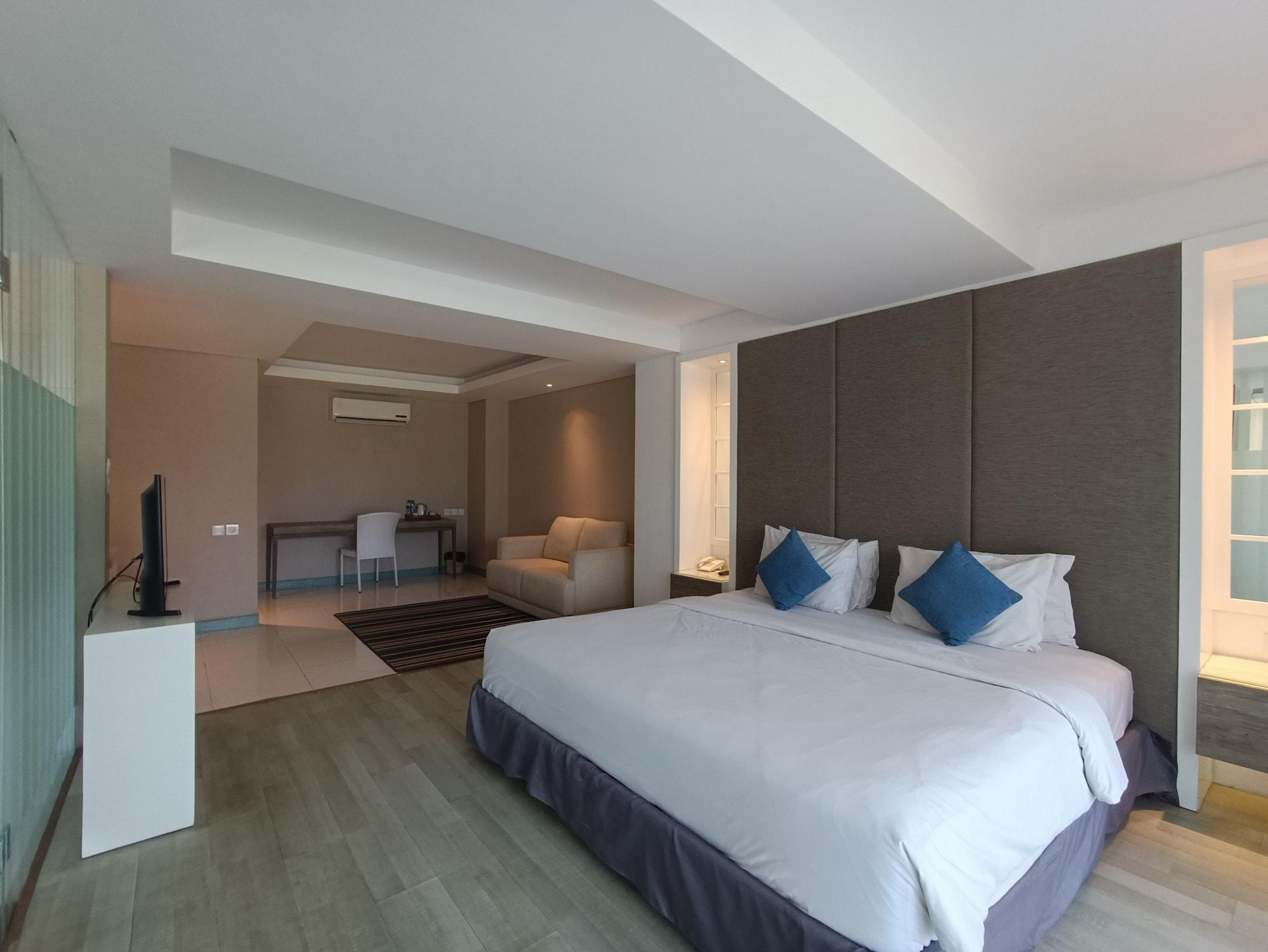 Benoa Sea Suites And Villas Nusa Dua  Buitenkant foto