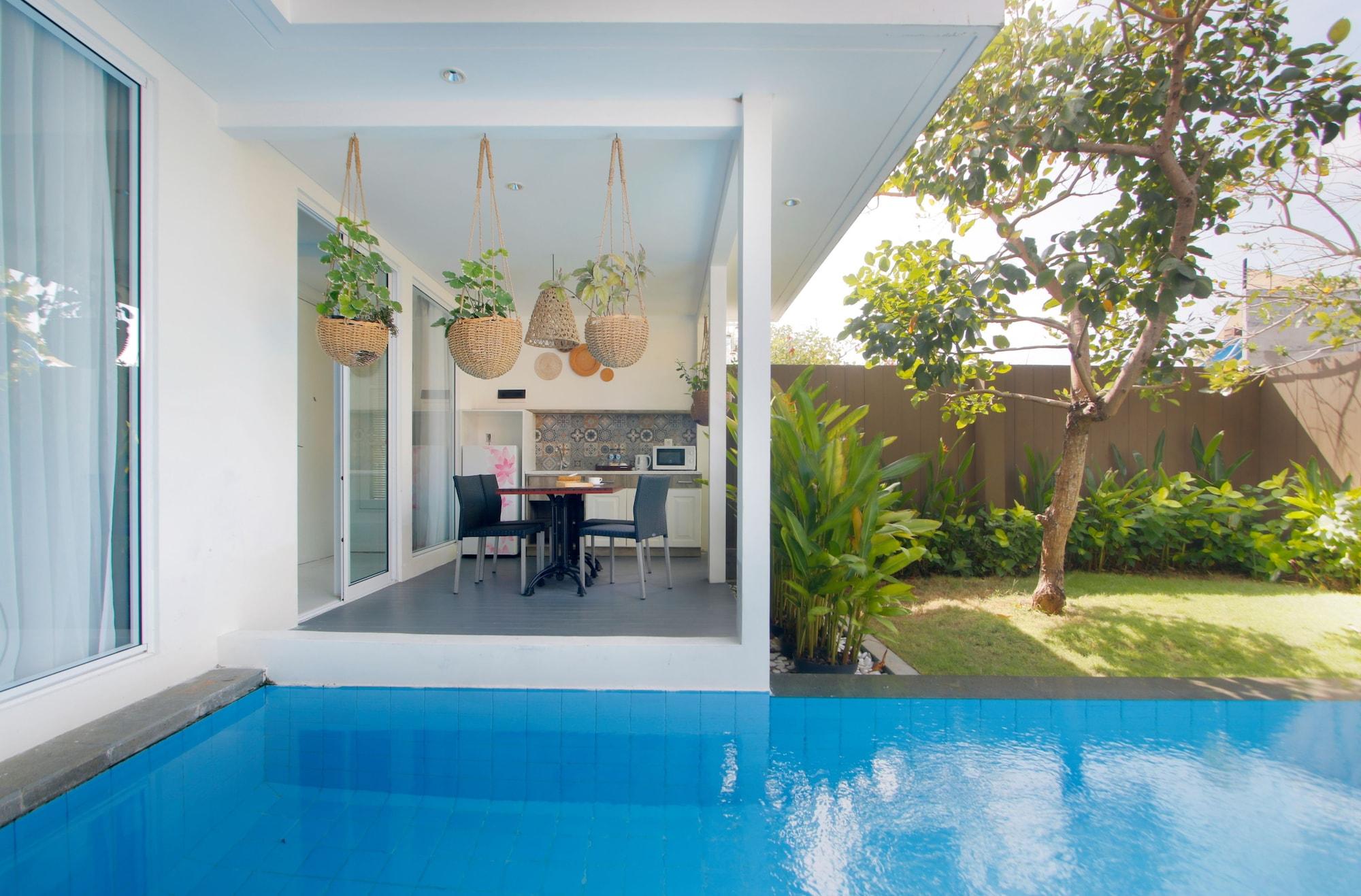 Benoa Sea Suites And Villas Nusa Dua  Buitenkant foto