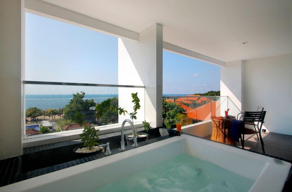 Benoa Sea Suites And Villas Nusa Dua  Buitenkant foto